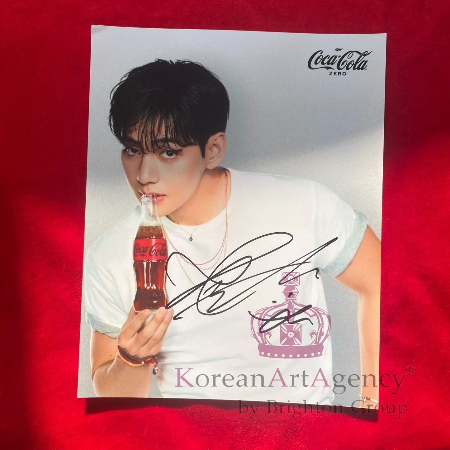 BTS Kim Taehyung (V) – Coca-Cola Zero Limited Edition 10" Collectible with Autograph