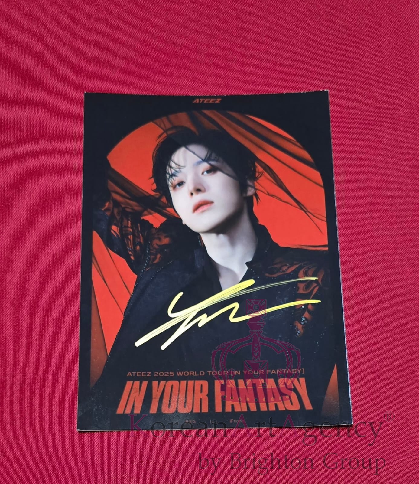 Yunho (ATEEZ) 7" Autograph Photo | K-Pop Idol Signed Collectible
