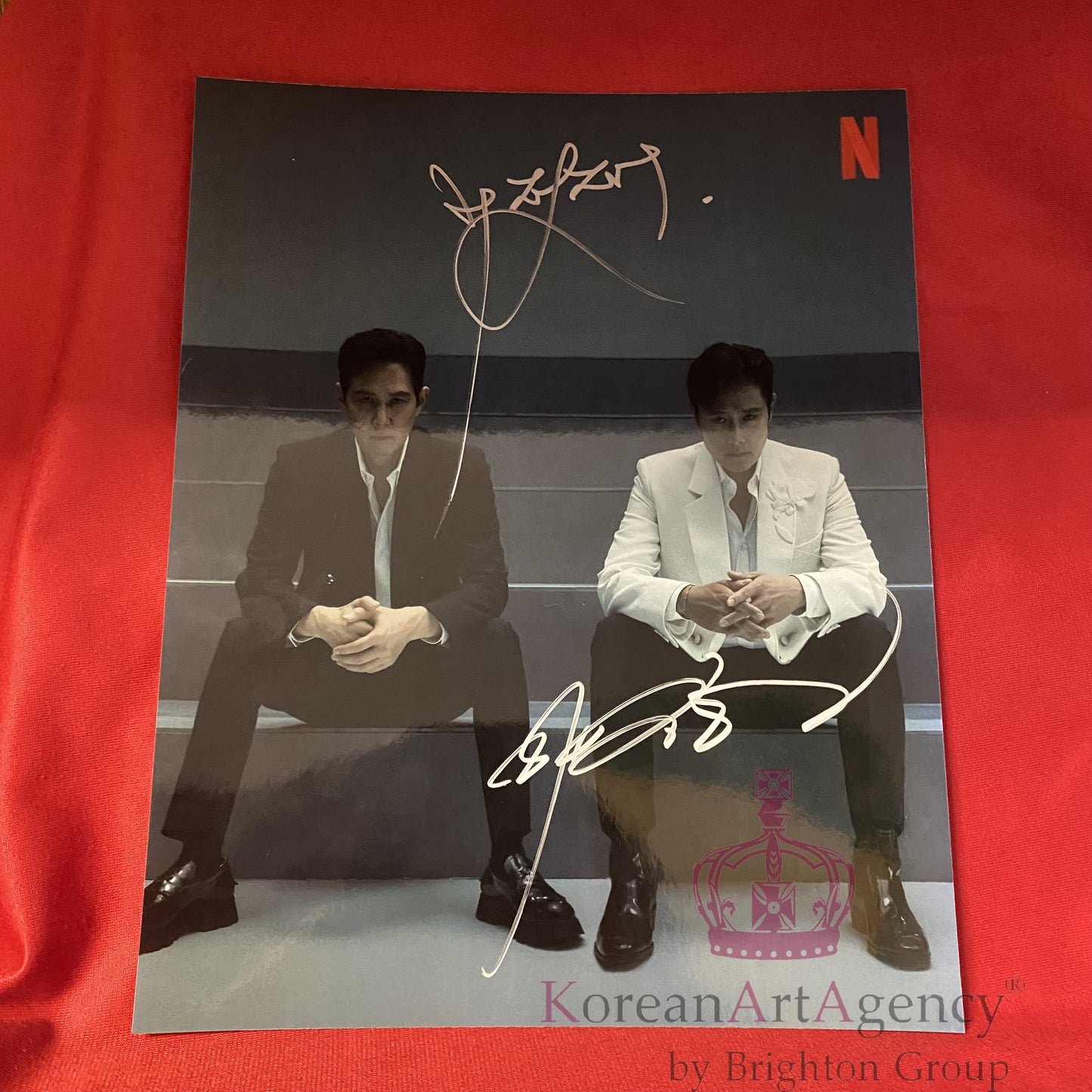 Squid Game Lee Jung Jae and Lee Byung Hun 10inches Autograph