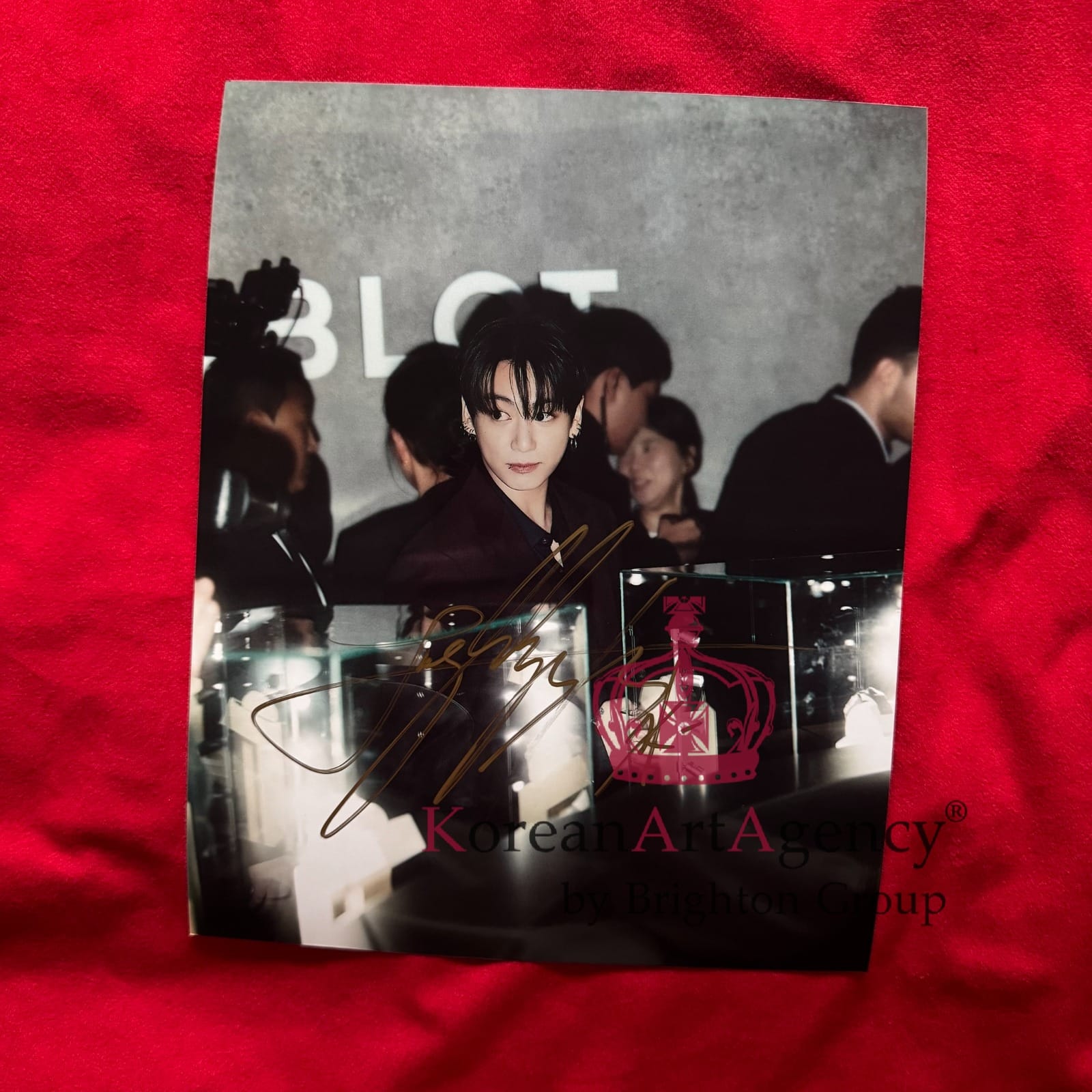 Jungkook BTS Hublot 10 Inches Autographs – Exclusive Collector’s Display Piece