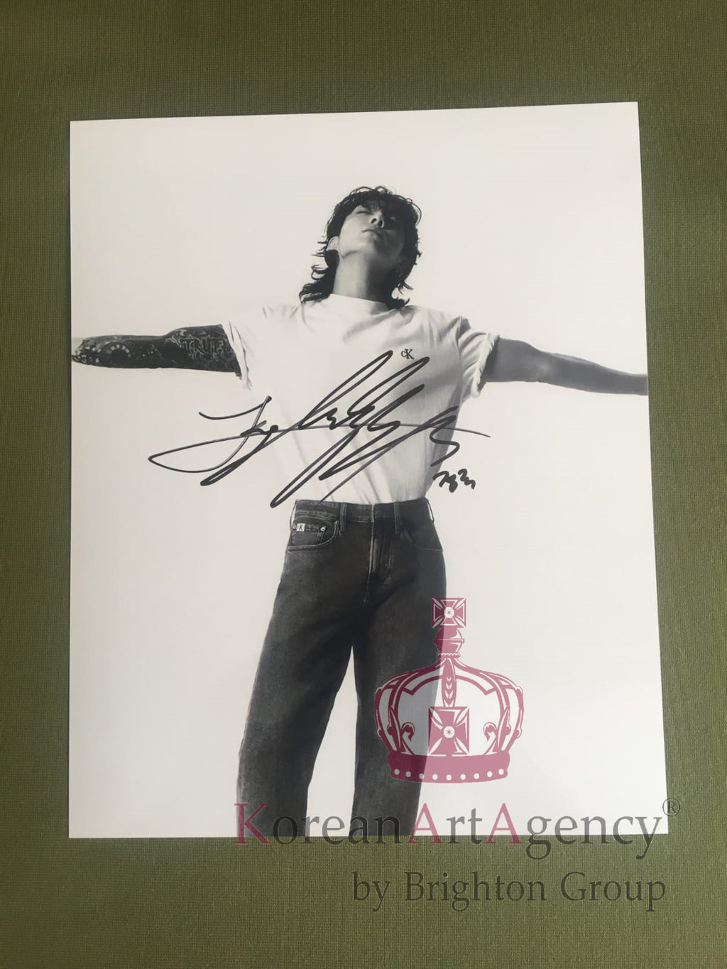 BTS Jungkook Calvin Klein Campaign Global Ambassador 6inches Autograph – Autographs
