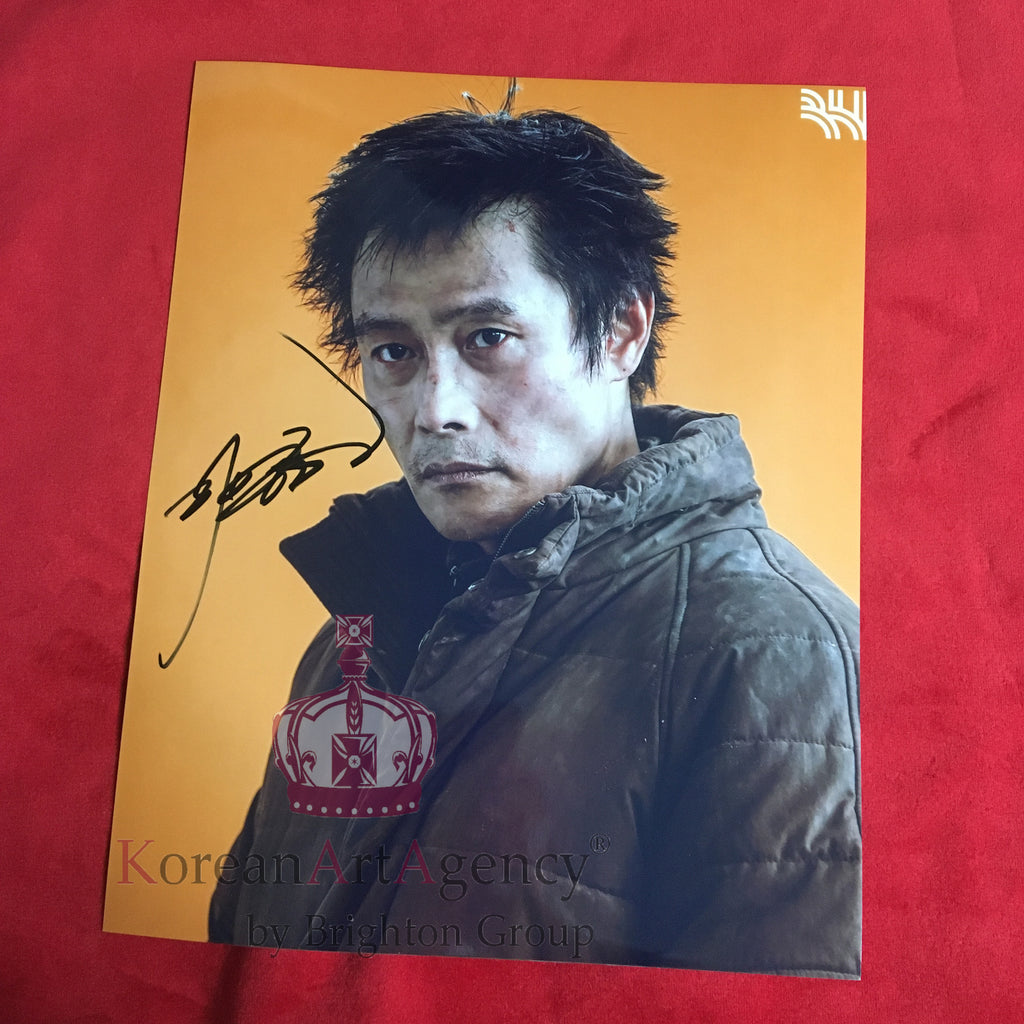Lee Byung Hun Concrete Utopia 10inches Autograph – Autographs