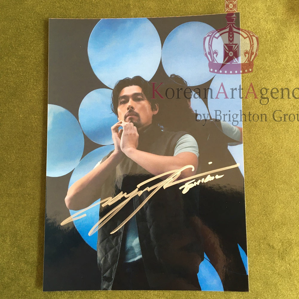 Hyun Bin 7inches Autograph – Autographs
