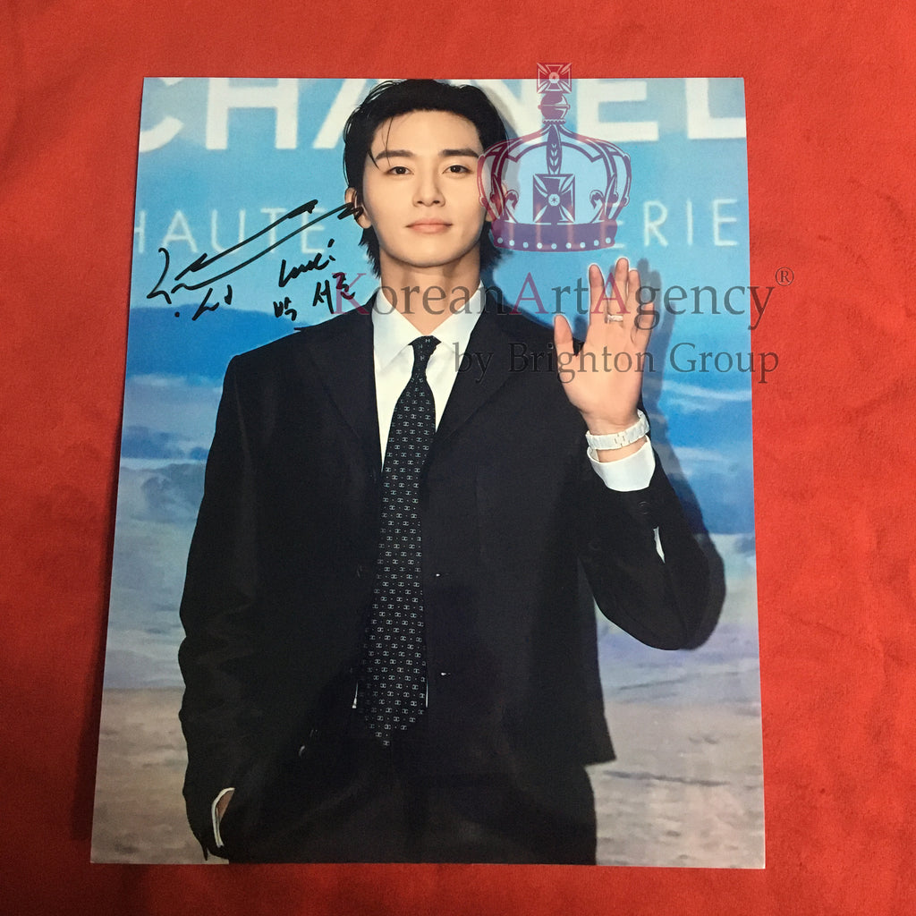 Park Seo Joon Chanel 2023 Autograph – Autographs