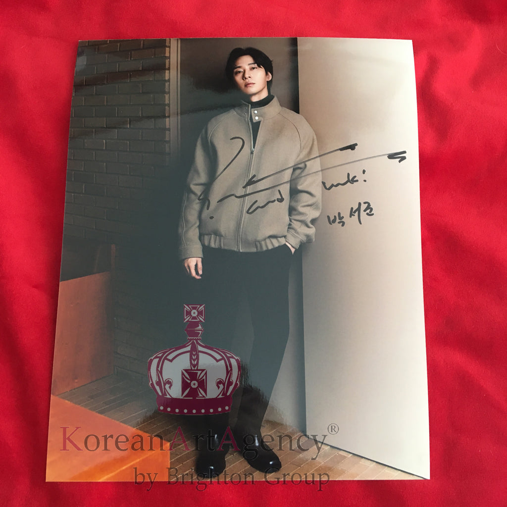 Park Seo Joon 10 inches Autograph – Autographs