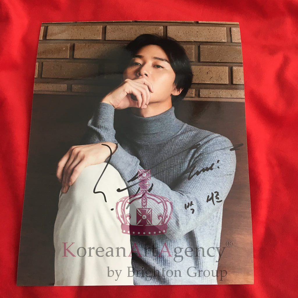 Park Seo Joon 10inches Autograph – Autographs