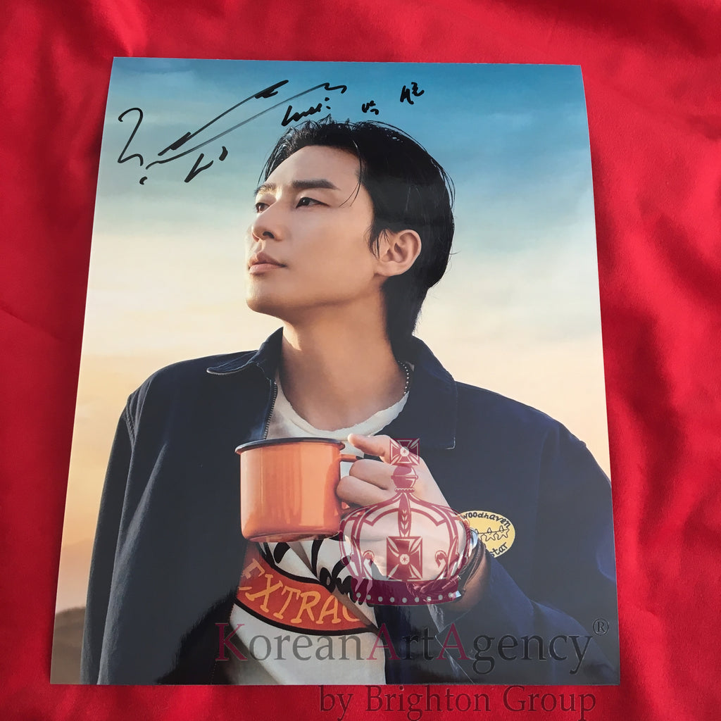 Park Seo Joon 10inches Autograph – Autographs