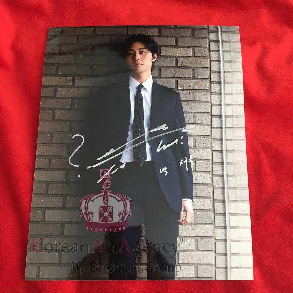 Park Seo Joon 10inches Autograph – Autographs
