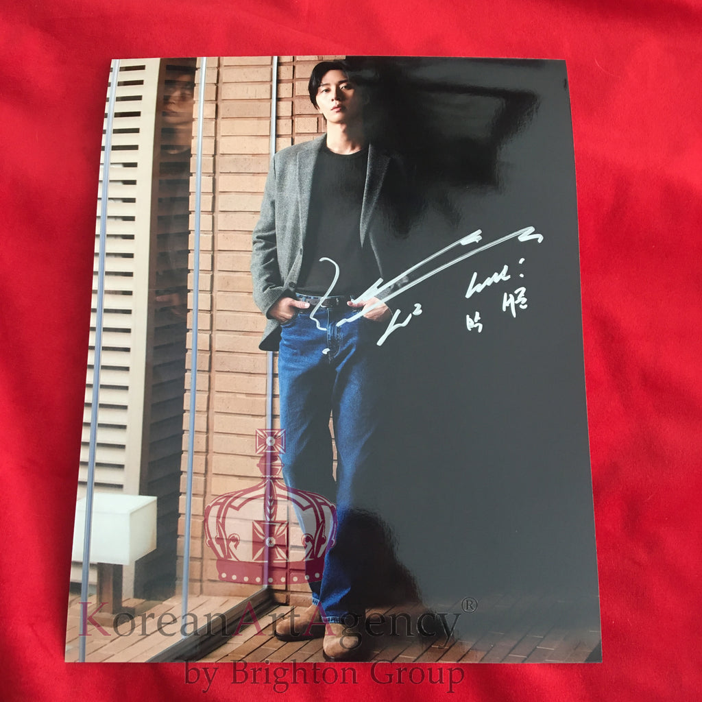 Park Seo Joon 10inches Autograph – Autographs
