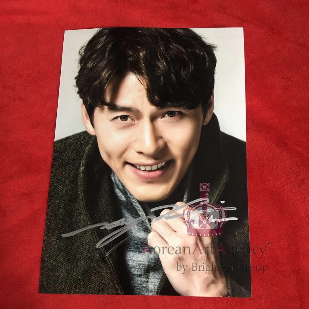 Hyun Bin 10inches Autograph – Autographs