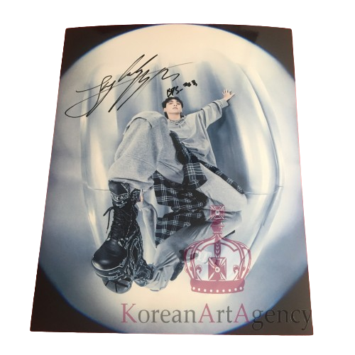 BTS Jungkook 3D 10inches Autograph 2023 – Autographs