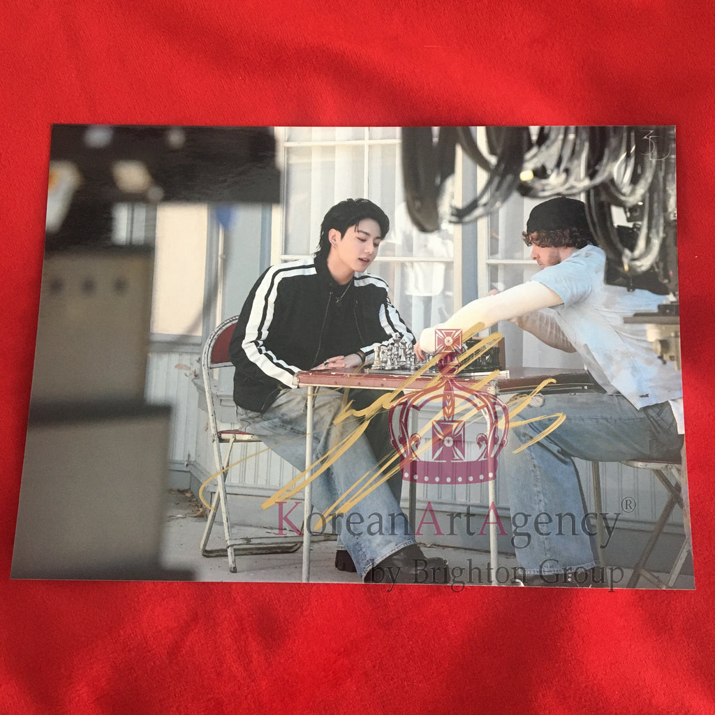 BTS Jungkook Golden 7inches Autograph – Autograph