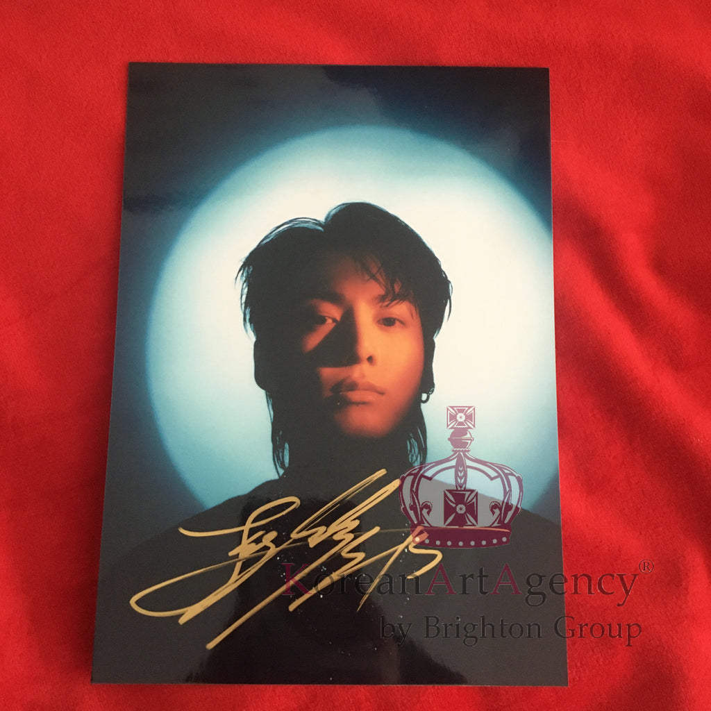 BTS Jungkook Golden 7inches Autograph – Autograph