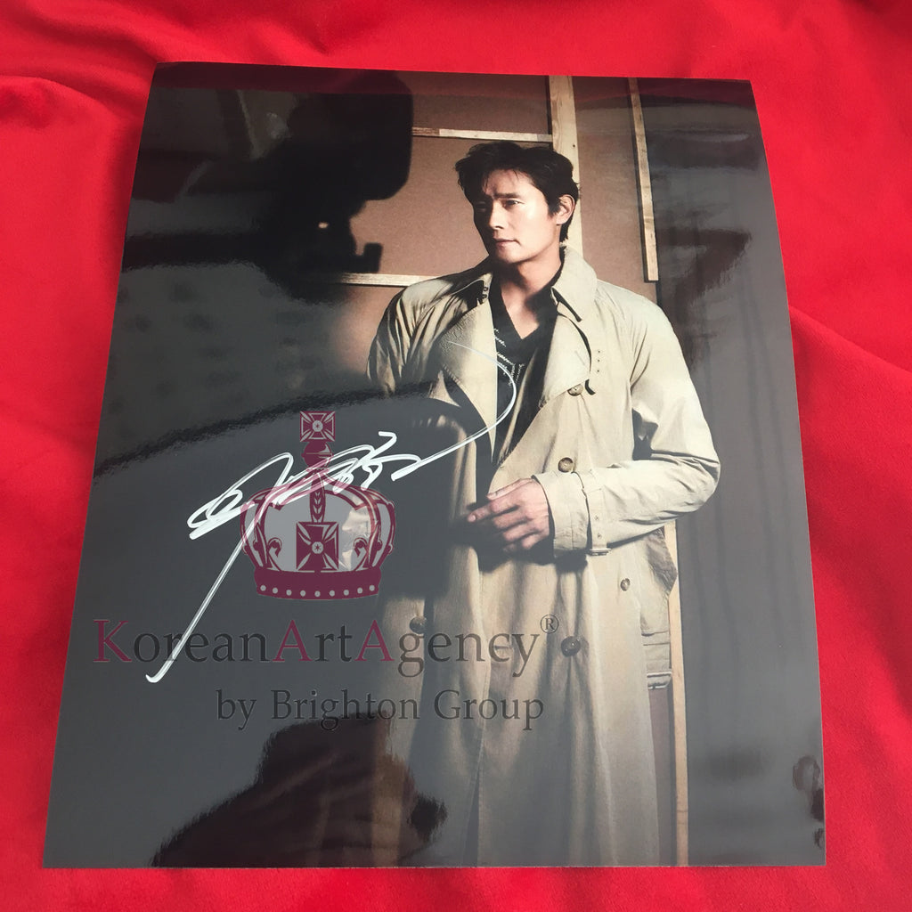 Lee Byung Hun 10inches Autograph – Autograph