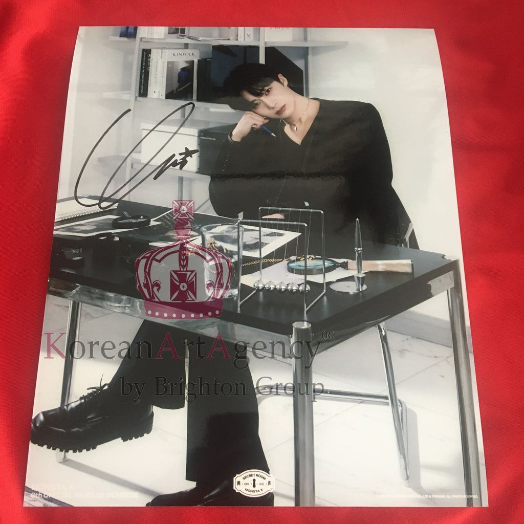 Monsta X Hyungwon 10inches Autograph – Autographs