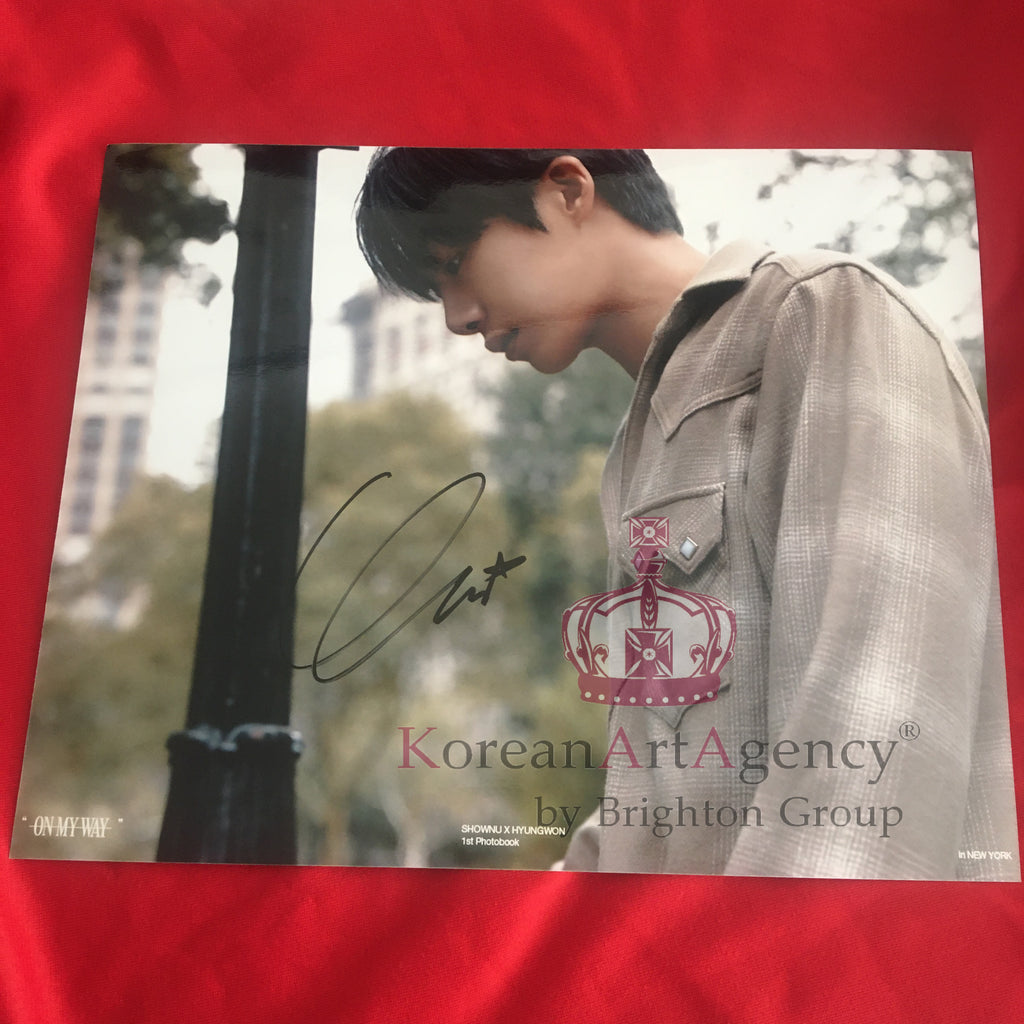 Monsta X Hyungwon 10inches Autograph – Autographs
