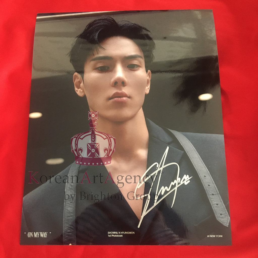 Monsta X Shownu 10inches Autograph – Autographs