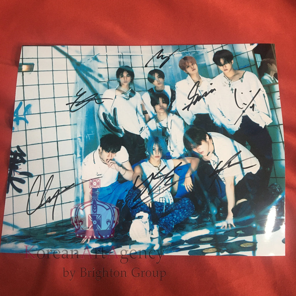 Stray Kids Bang Chan Lee Know Changbin Hyunjin Han Felix Seungmin I.N 10inches Autograph – Autograph