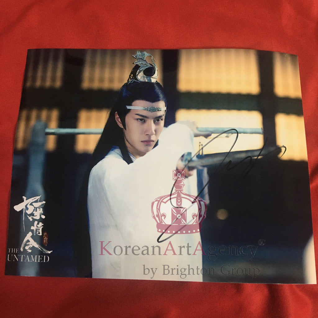 The Untamed Wang Yibo 10inches Autograph – Autograph