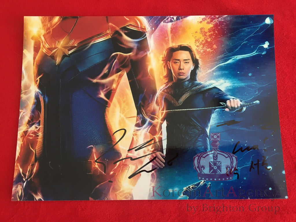 Park Seo Joon 7inches The Marvels 7inches Autograph – Autograph