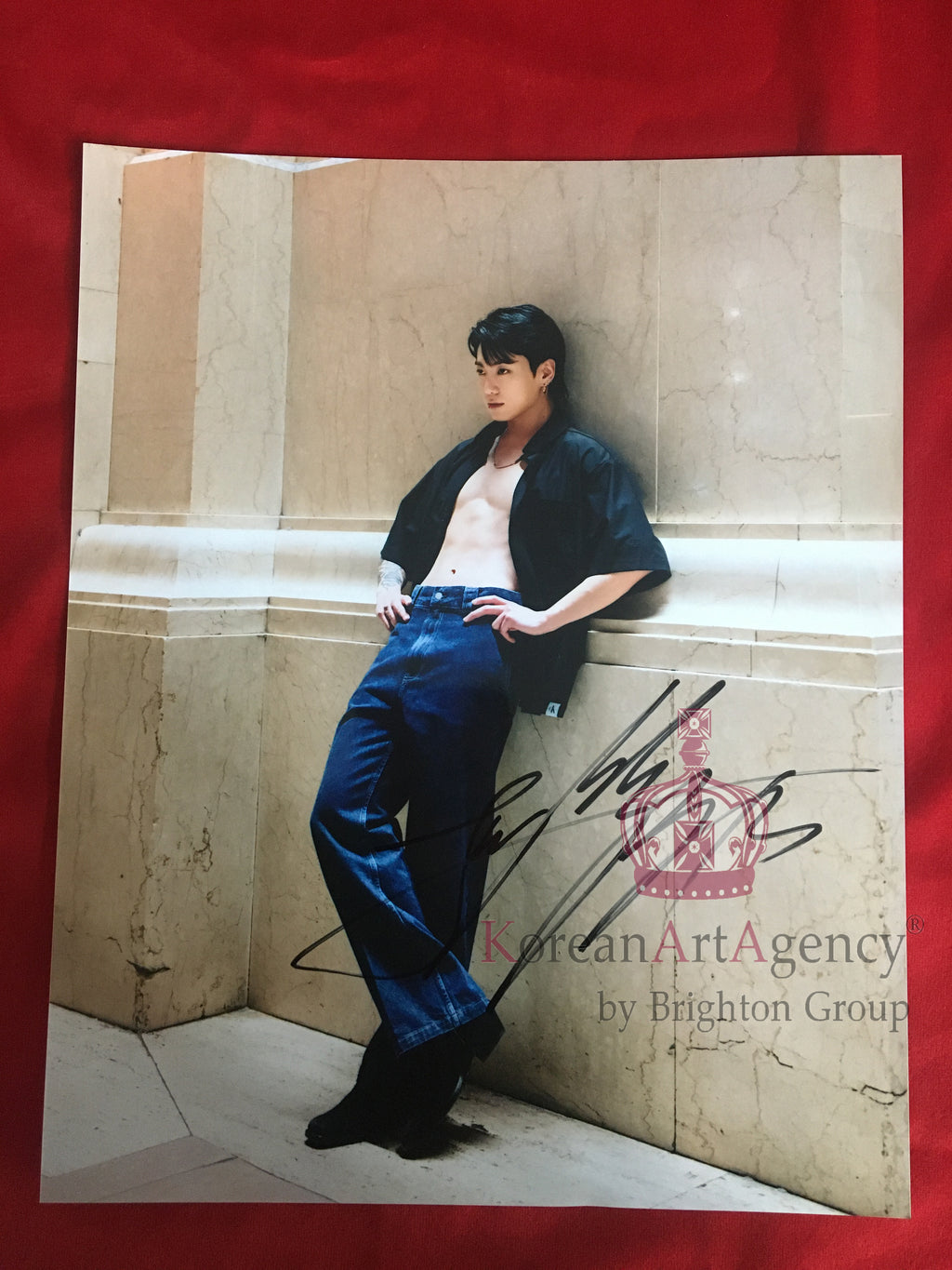 BTS Jungkook Calvin Klein Jeans Campaign 10inches Autograph – Autograph