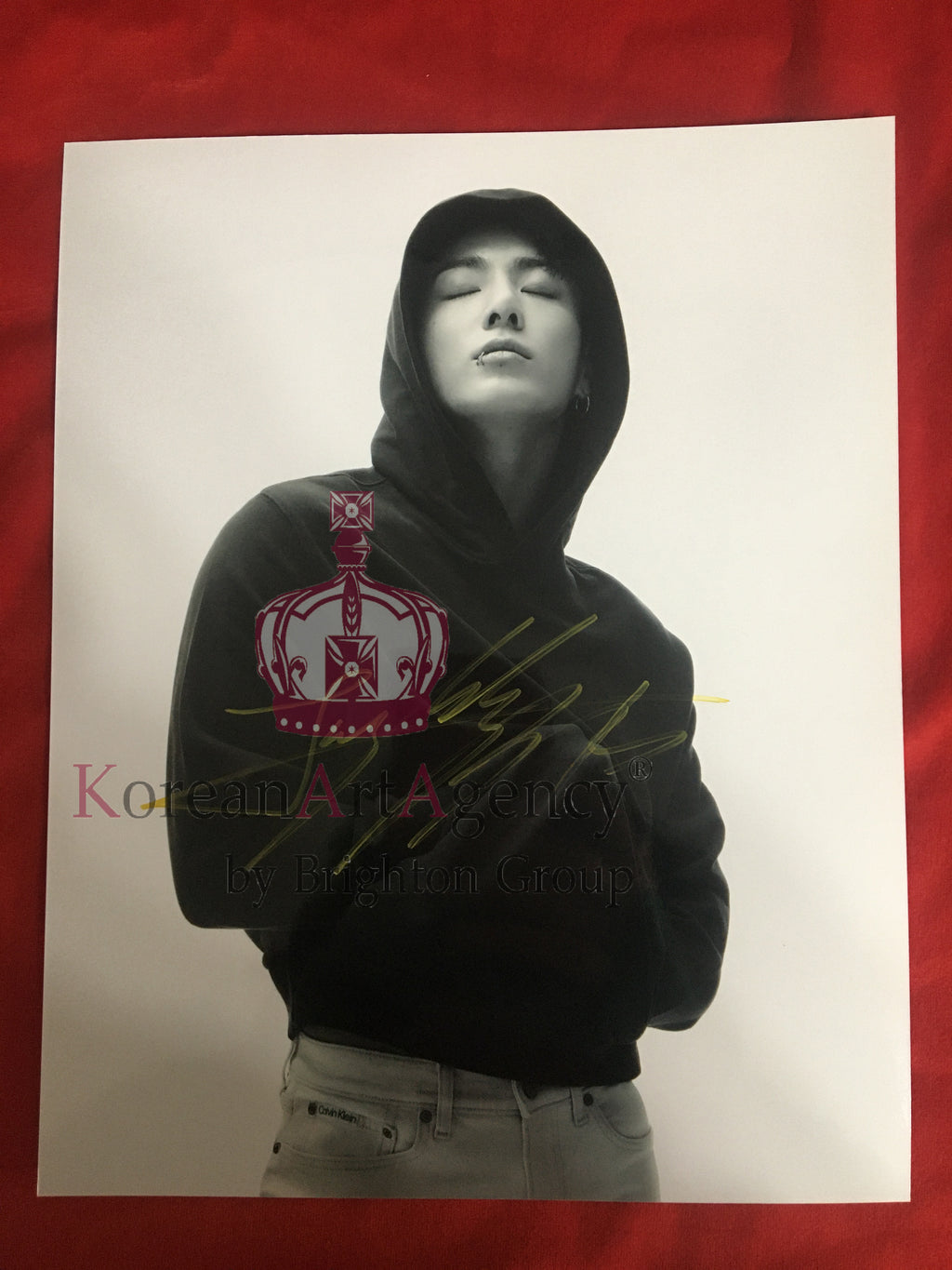 BTS Jungkook Calvin Klein Jeans Campaign 10inches Autograph – Autograph