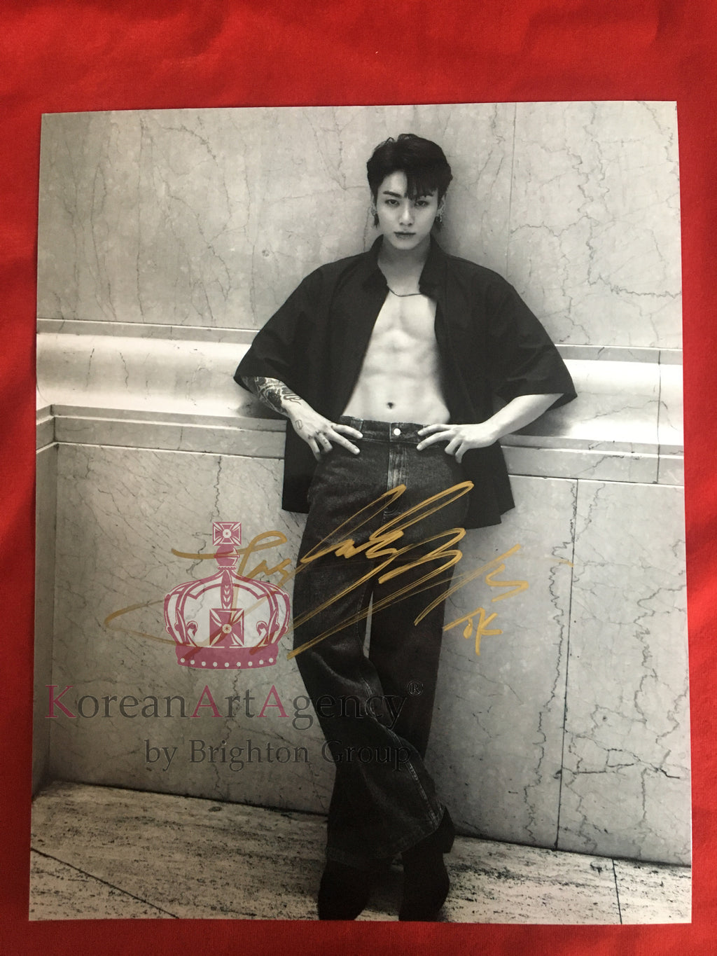 BTS Jungkook Calvin Klein Jeans Campaign 10inches Autograph – Autograph