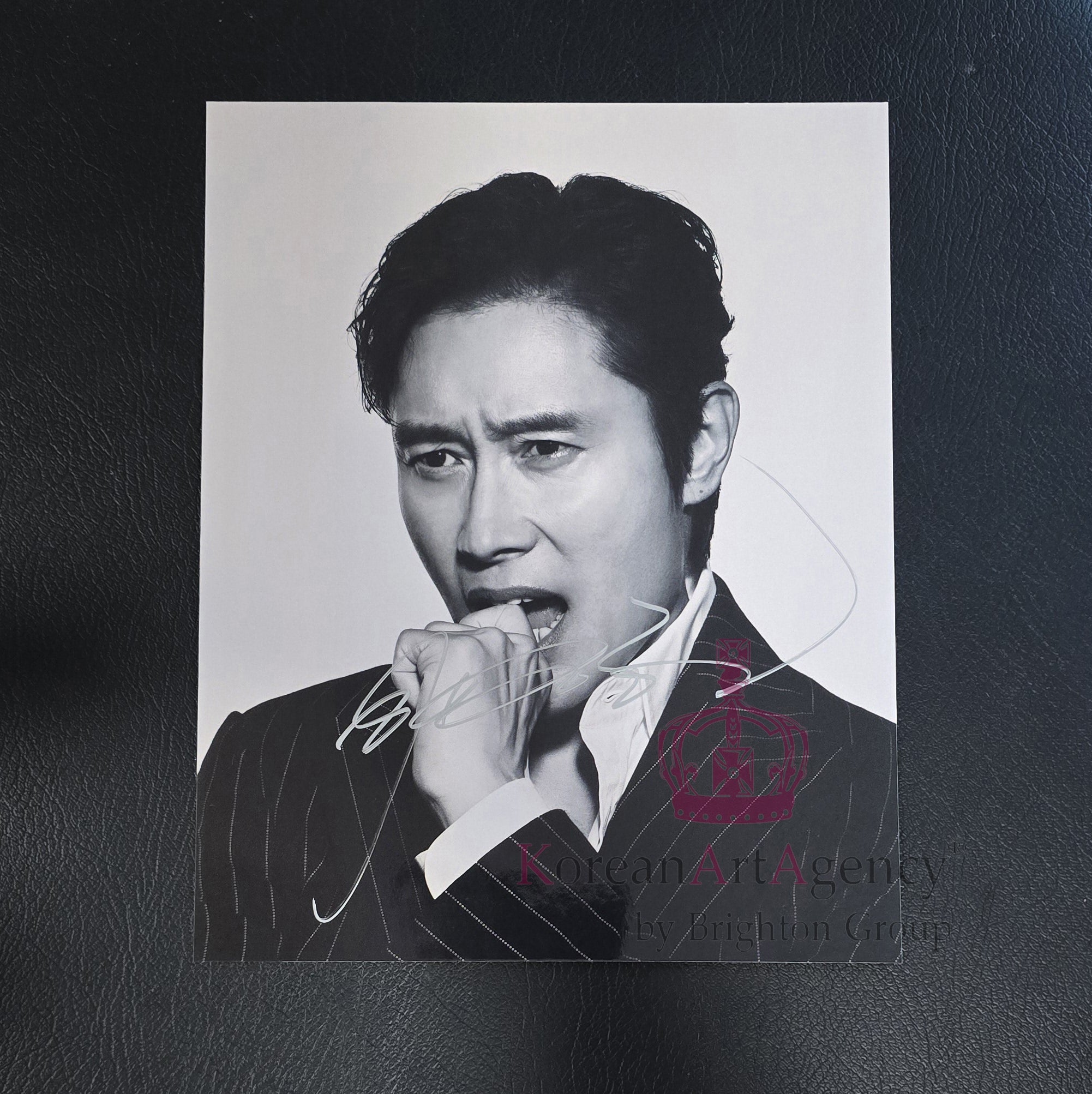Squid Game Lee Byung Hun 10 inches Autograph
