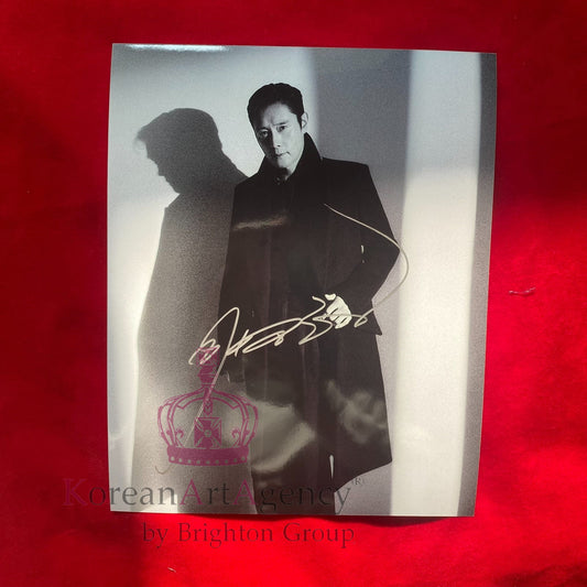 Lee Byung Hun 10inches Autograph