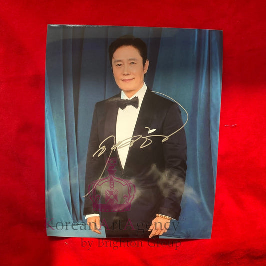 Lee Byung Hun 10inches Autograph