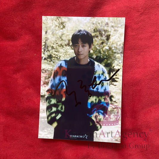 Kang Dong Won Autograph 6-Inch Photo – Limited Edition K-Drama Collectible