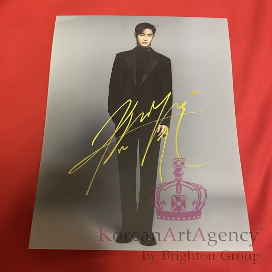 Kim Soo Hyun 10-Inch Autograph – Limited Edition Signed Photo Collectible