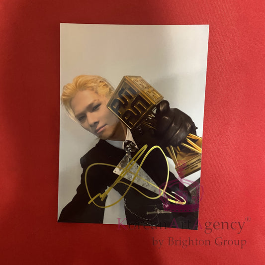 Ni-Ki Enhypen 7-Inch Signed Photo – Exclusive Autograph Collectible