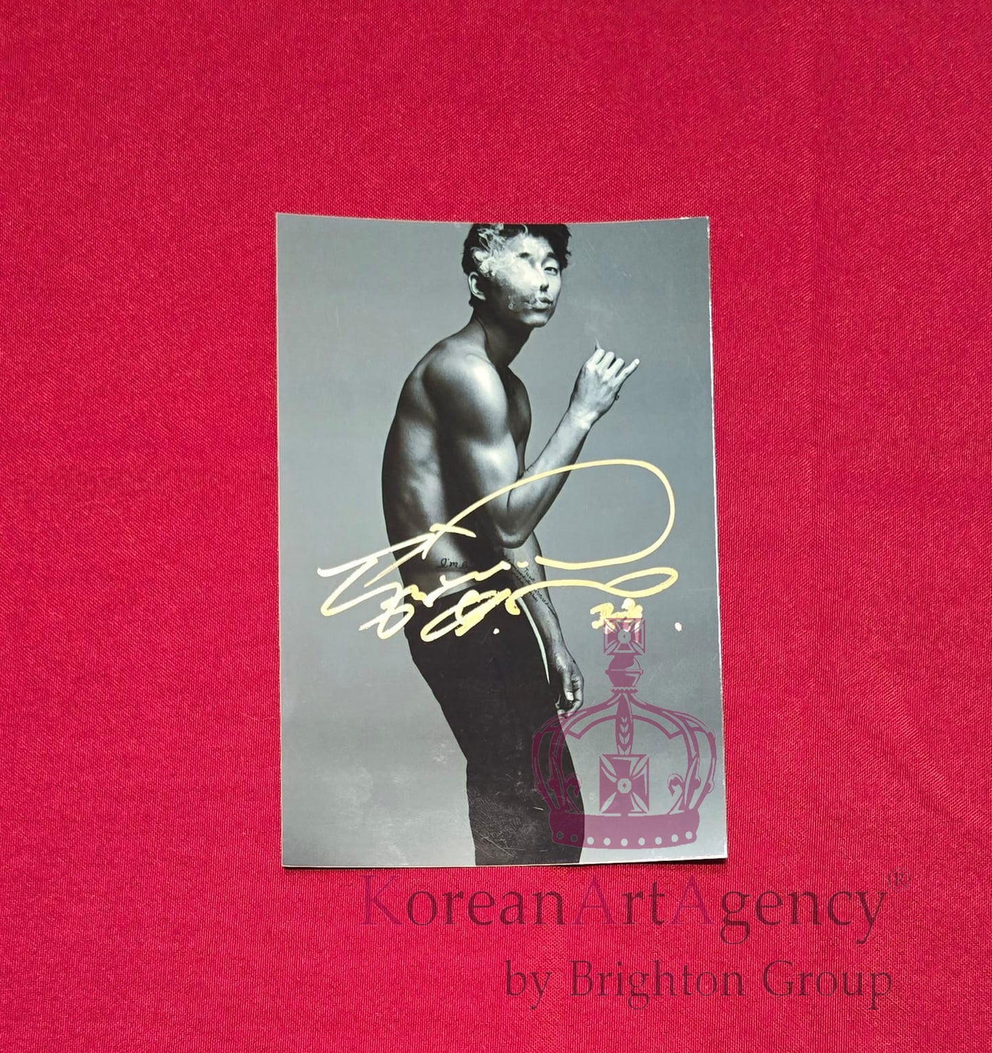 Gong Yoo Autograph – 7 Inch Signed Photo | Certified Signature Memorabilia