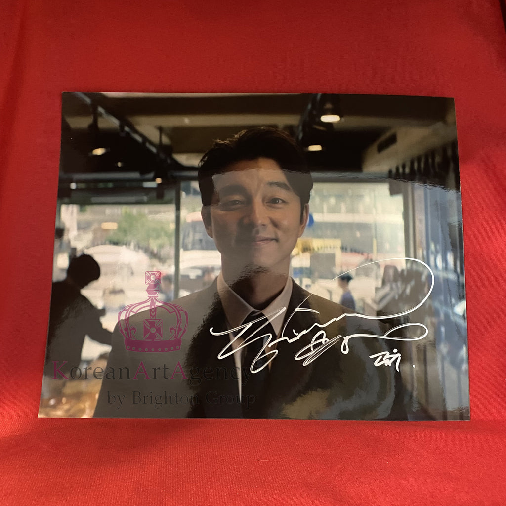Squid Game Gong Yoo 10inches Autograph