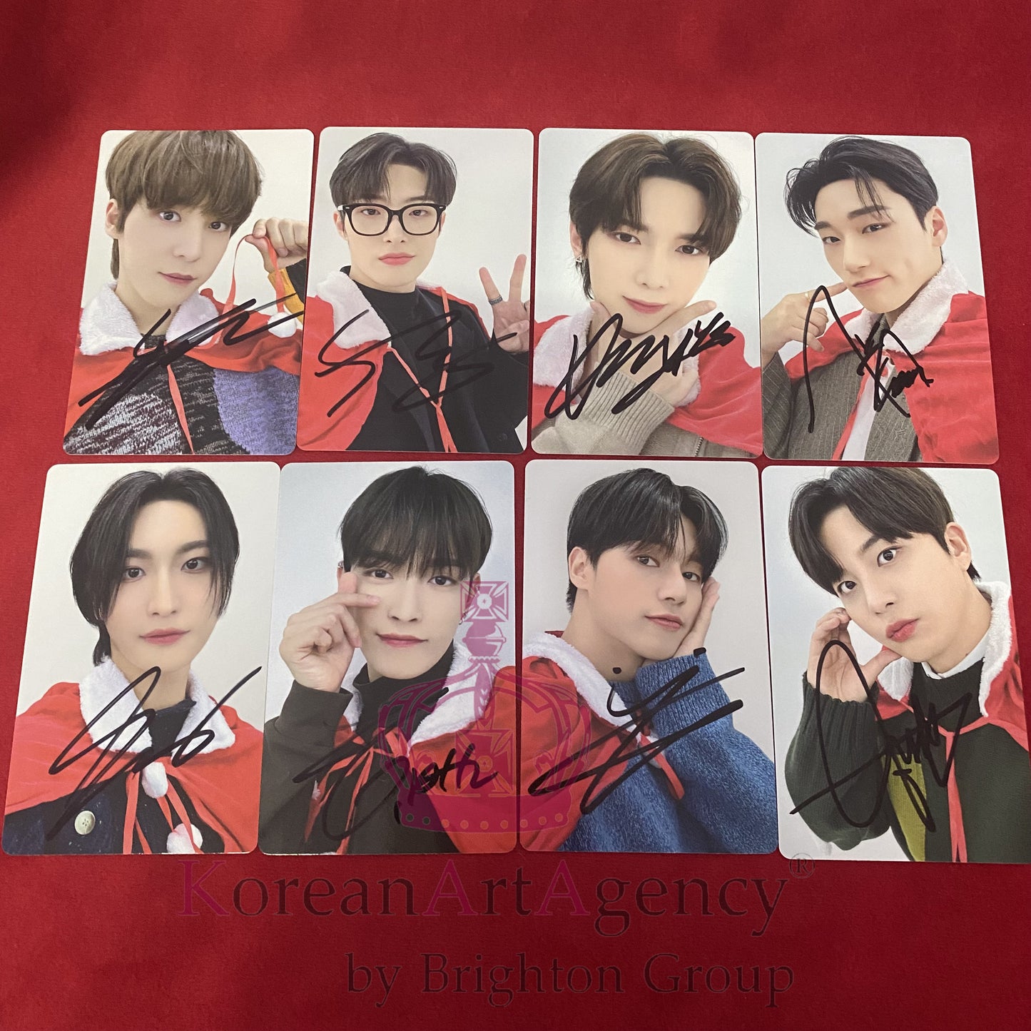 ATEEZ Christmas 8pcs Set – Autographed Hongjoong Seonghwa Yunho Yeosang San Mingi Wooyoung Jongho