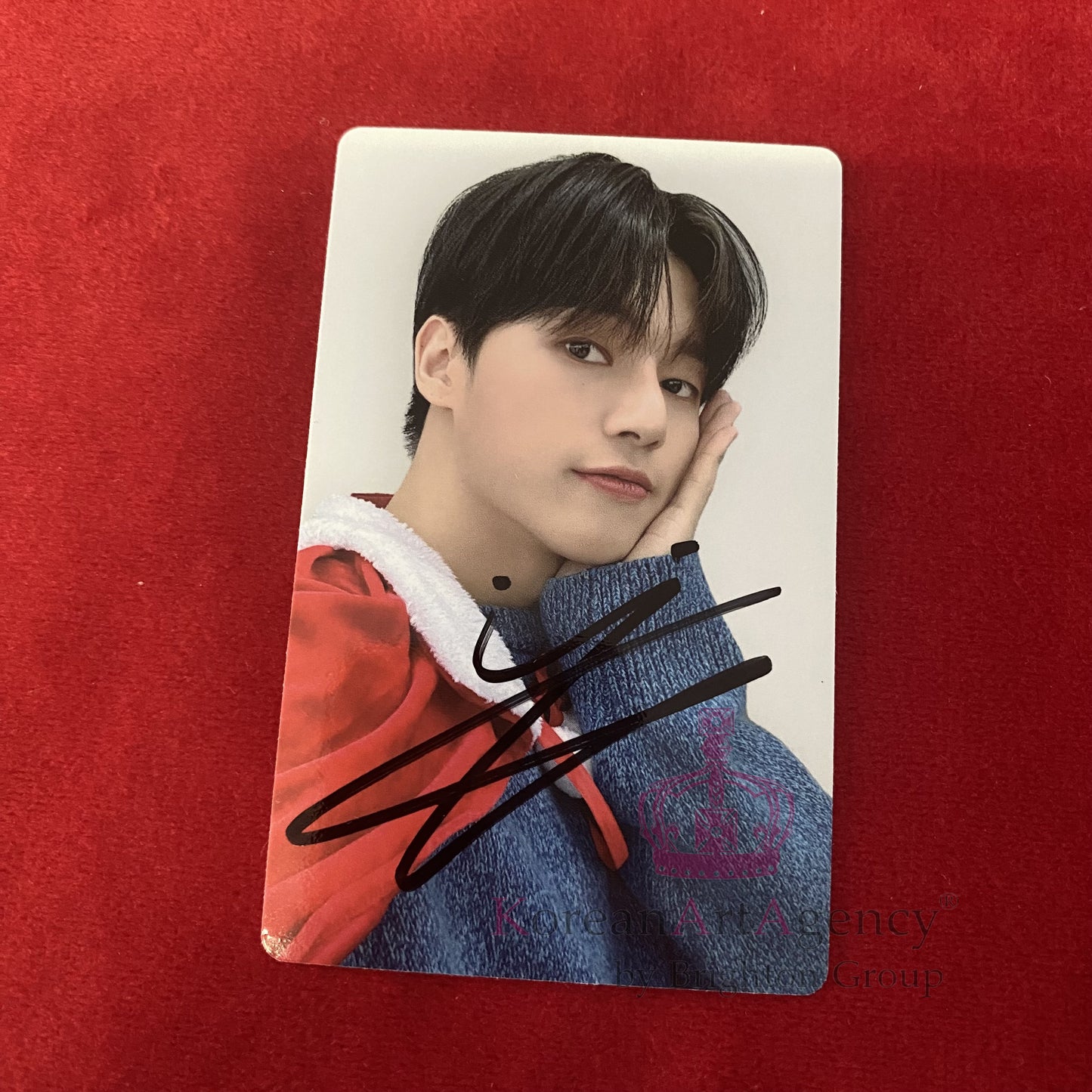 ATEEZ Christmas 8pcs Set – Autographed Hongjoong Seonghwa Yunho Yeosang San Mingi Wooyoung Jongho