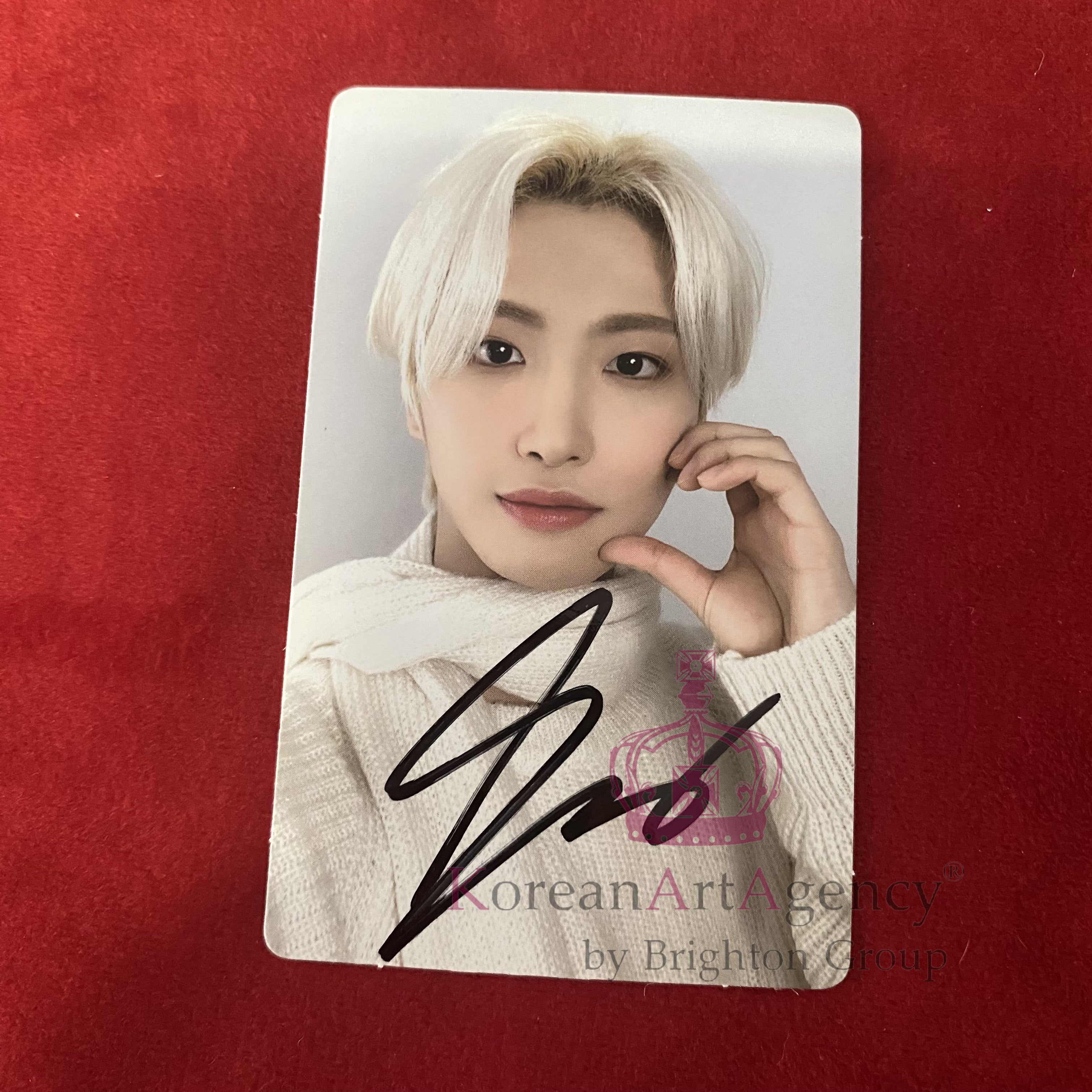 ATEEZ x KAURA "ValenTEEZ" 2023 Poca Set 8pcs Photocard Autographed Hongjoong Seonghwa Yunho Yeosang San Mingi Wooyoung Jongho