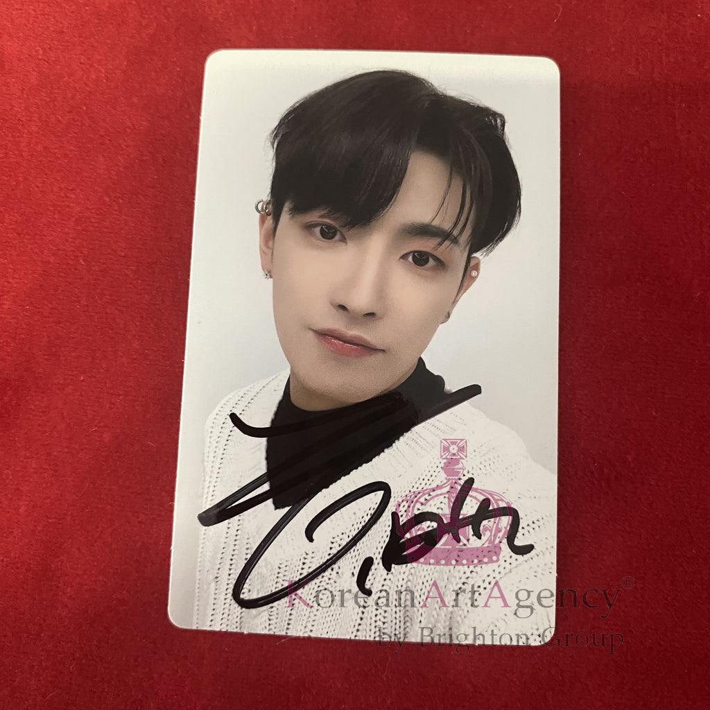 ATEEZ x KAURA "ValenTEEZ" 2023 Poca Set 8pcs Photocard Autographed Hongjoong Seonghwa Yunho Yeosang San Mingi Wooyoung Jongho