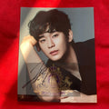 ⭐ Kim Soo Hyun 10-Inch Autograph – Limited Edition Signed Photo Collectible