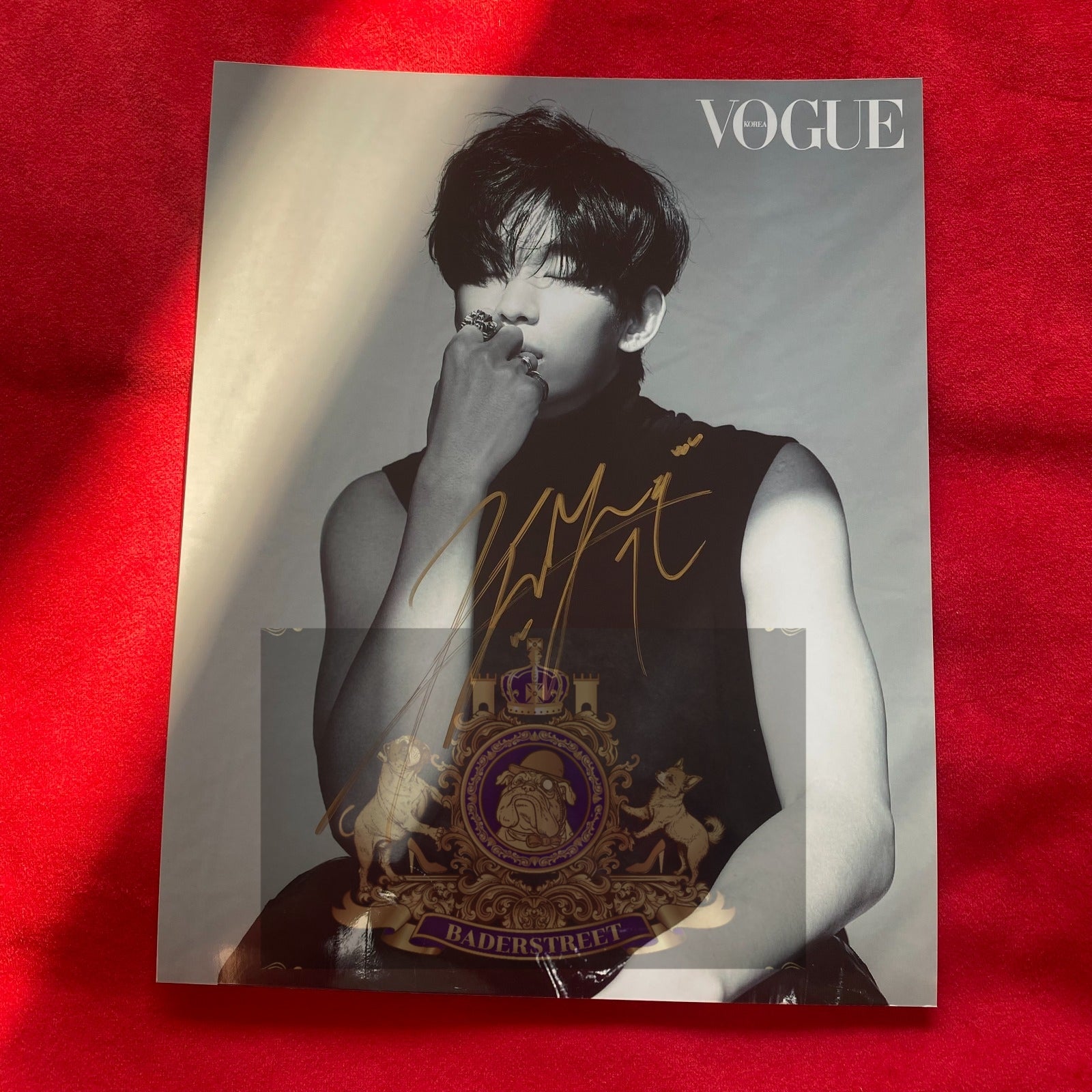 Kim Soo Hyun 10-Inch Autograph – Limited Edition Signed Photo Collectible RARE