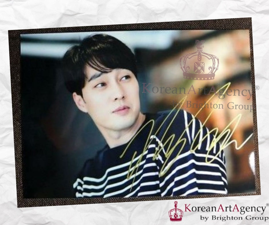 So Ji Sub Autograph – Film & Merchandise