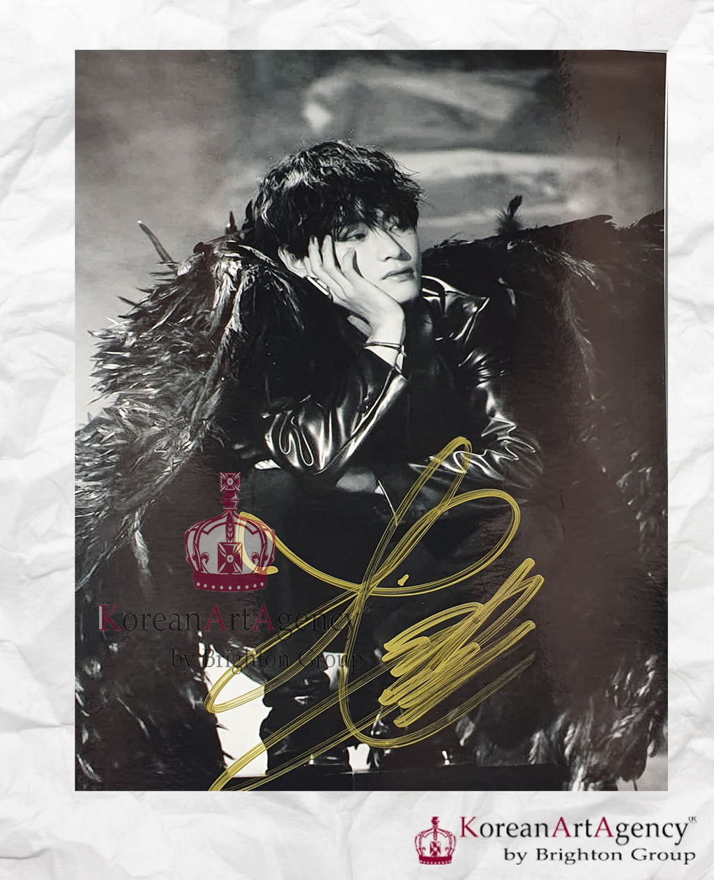 BTS V Kim Taehyung Dark Angel – Film & Merchandise