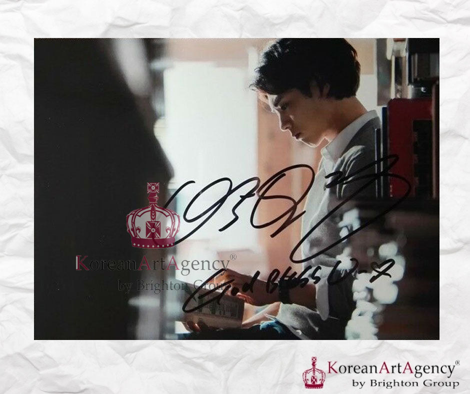 Park Bo Gum Autograph – Film & Merchandise