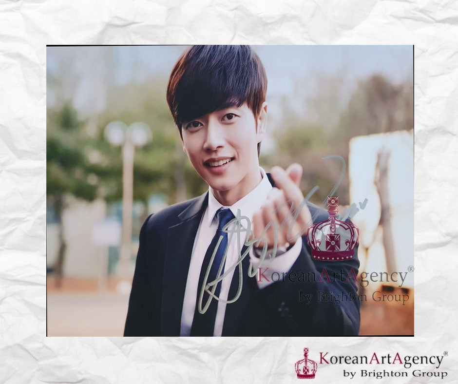 Park Hae Jin Autograph – Film & Merchandise