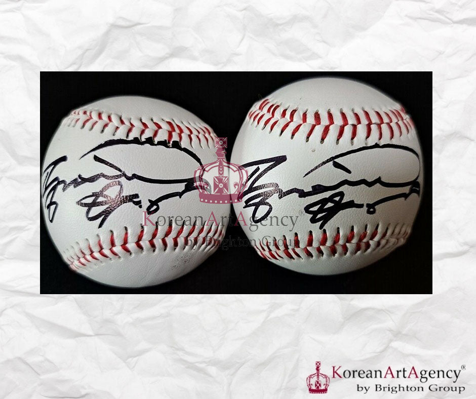 Gong Yoo Baseball Autograph RARE! – Film & Merchandise
