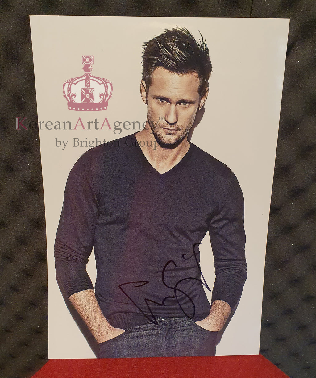 Alexander Skarsgård Autograph – Film & Merchandise