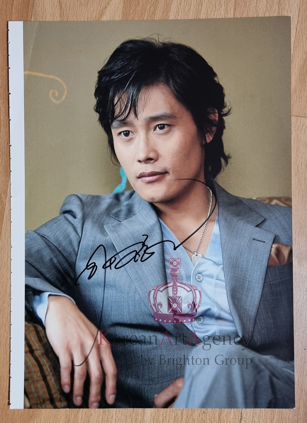 Lee Byung Hun Autograph – Film & Merchandise