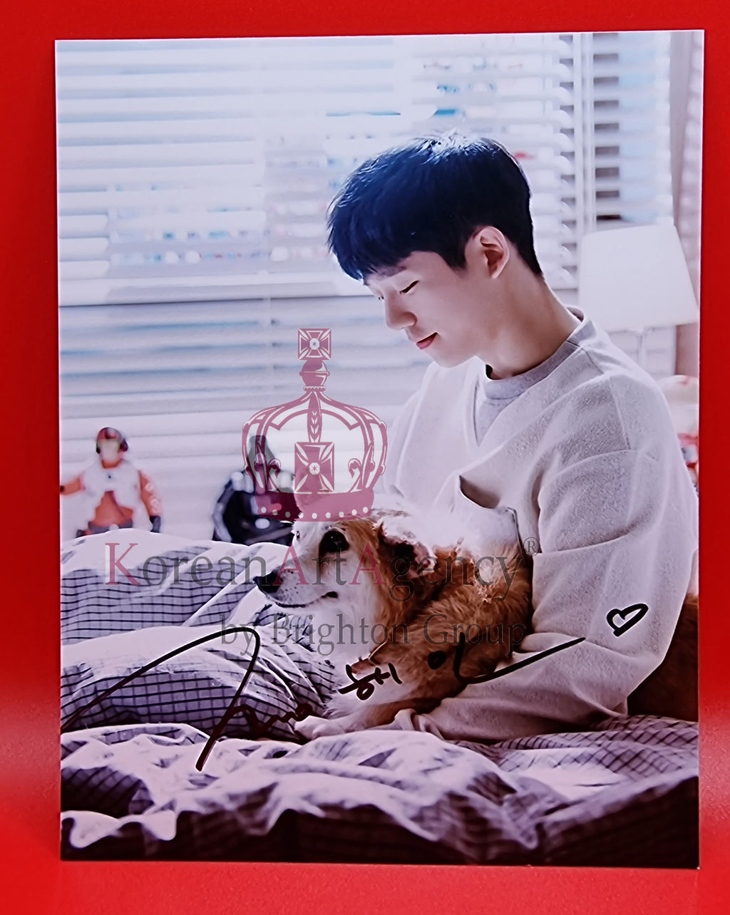 Jung Hae In Autograph – Film & Merchandise