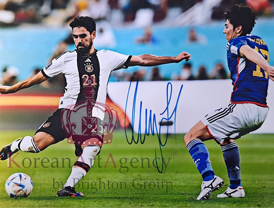 FOOTBALL TREASURE 10 INCH Germany - İlkay Gündoğan Autograph – Autographs